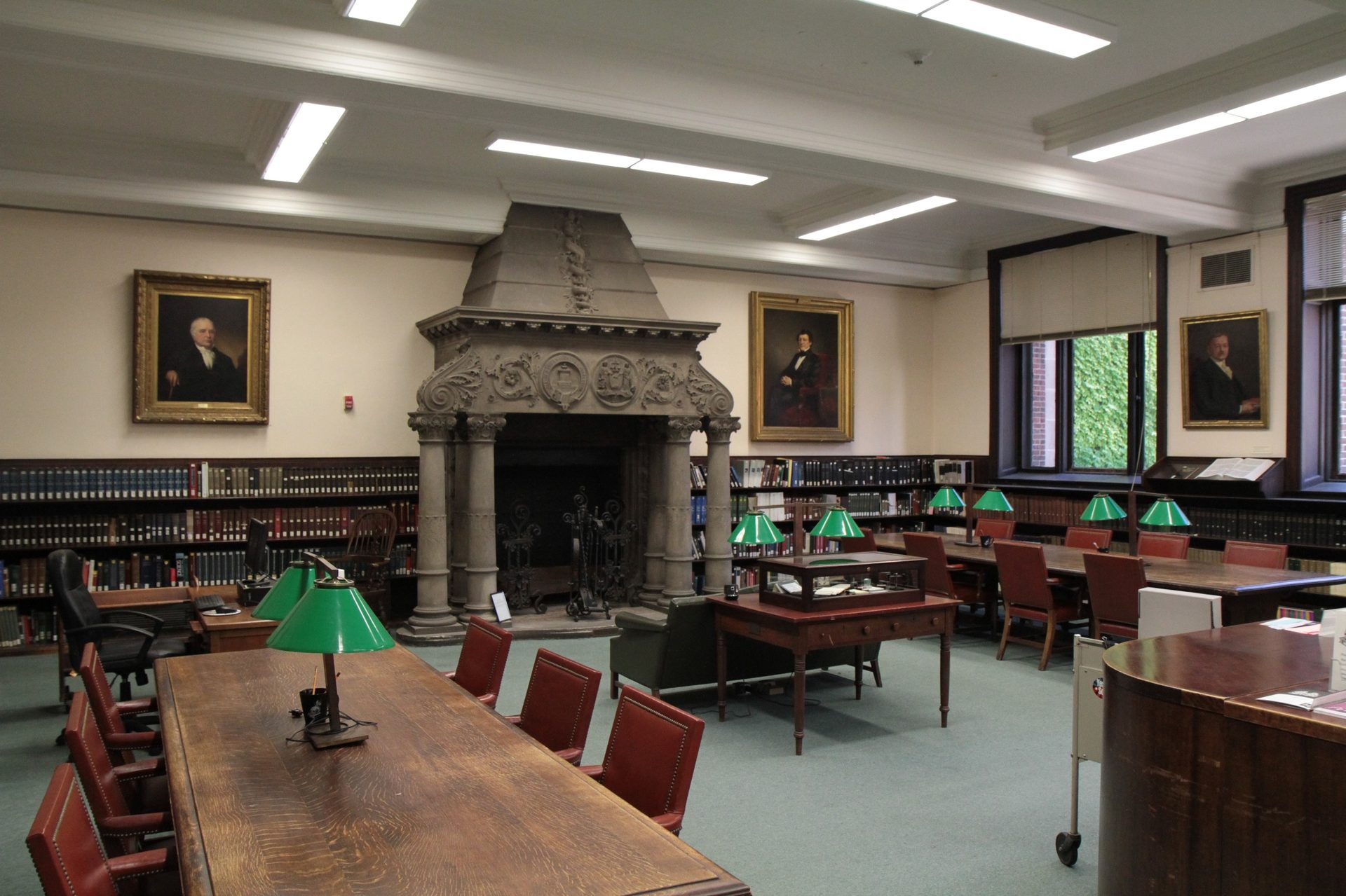 Memorial Chimney Piece, College of Physicians of Philadelphia - 01.JPG